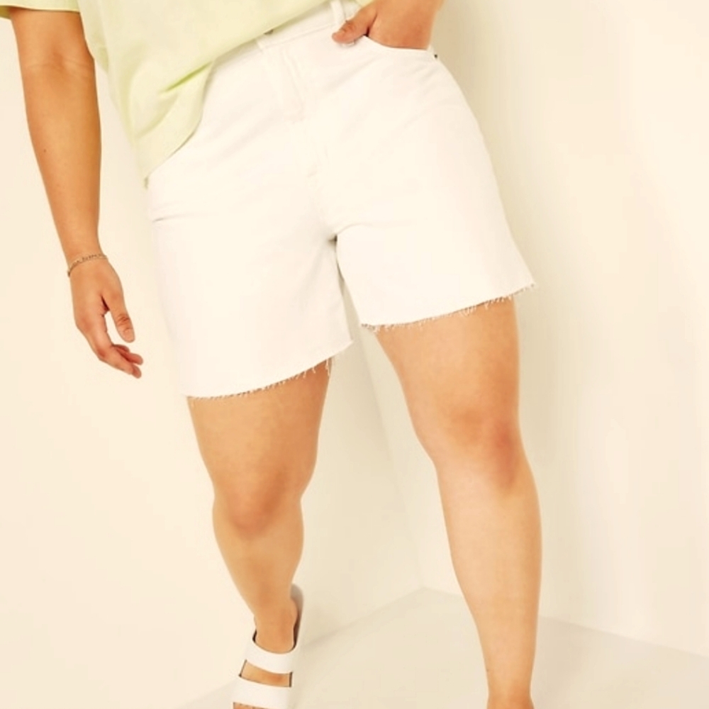 OLD NAVY Size 14 White Slouchy Straight Denim Shorts Mid Rise Neutral Basic